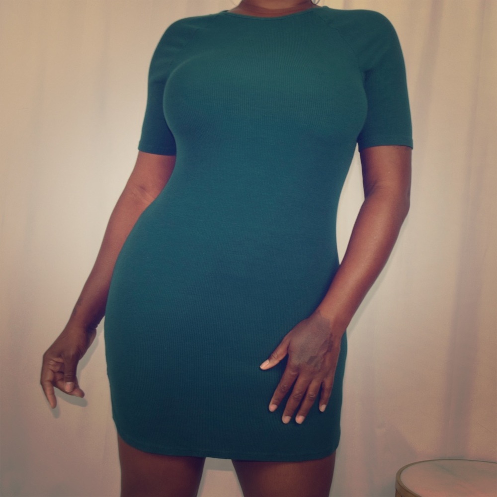 Woman’s Green  T Shirt Dress Size Large